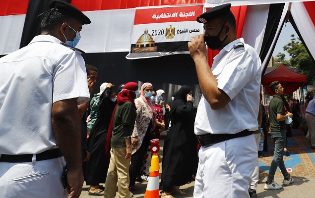 33 انتهاكا بحق الصحفيين المصريين في مارس.. والأمن يضاعف سيطرته 